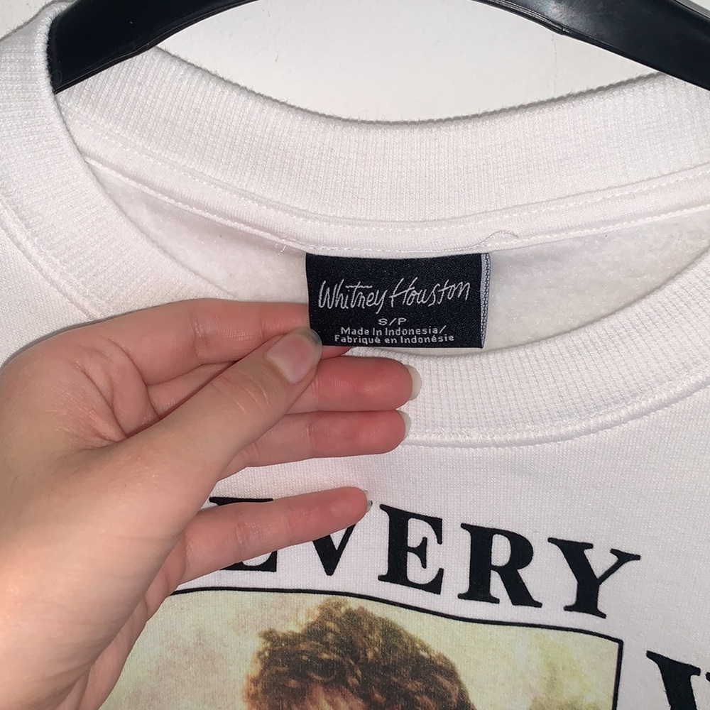 Whitney Houston Pullover Sweater Size small - Picture 4 of 6